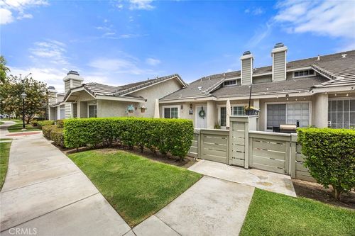 92-531 N Clemson Dr, Anaheim, CA, 92801-5375 | Card Image