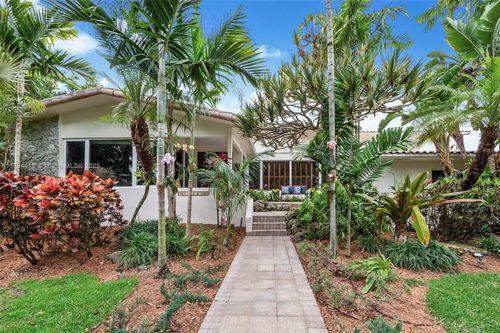 12280 Sw 69th Pl, Pinecrest, FL, 33156-5434 | Card Image