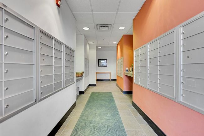 APT-506 - 9355 Irving Park Rd, Condo with 2 bedrooms, 2 bathrooms and 2 parking in Schiller Park IL | Image 9