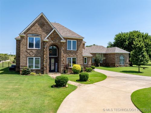 27 Wilderness Road N, Calera, OK, 74730 | Card Image