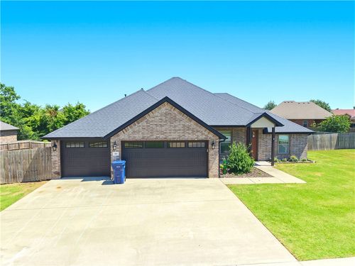 909 Carter Ct, Siloam Springs, AR, 72761-7650 | Card Image