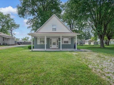 701 Willow Lane, House other with 3 bedrooms, 1 bathrooms and 1 parking in Steeleville IL | Image 1