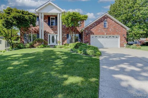 27 Ridge Mount Ct, Saint Charles, MO, 63303-1708 | Card Image