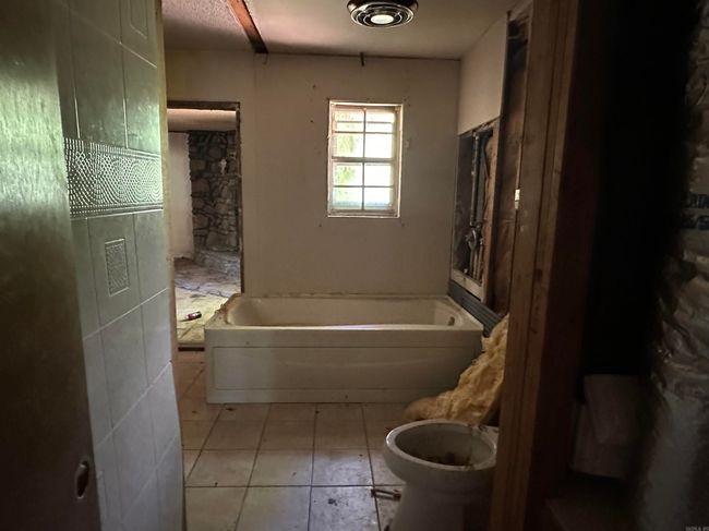 17811 &amp; 17812 Puckett Rd, House other with 3 bedrooms, 2 bathrooms and null parking in Alexander AR | Image 12
