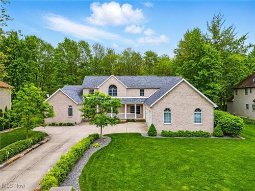 160 Saint Andrews, Cortland, OH, 44410-8720 | Card Image