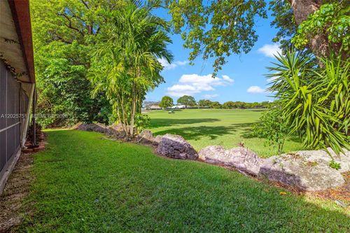 14357 Kendale Lakes Cir, Miami, FL, 33183 | Card Image