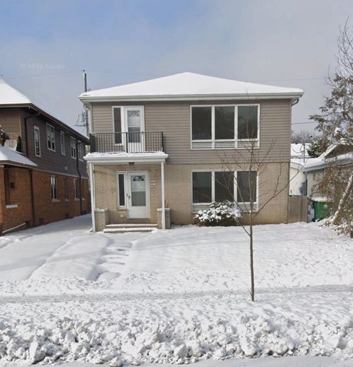 3953 N Downer Ave, SHOREWOOD, WI, 53211-2443 | Card Image