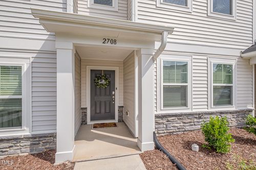 2708 Chert Ln, Raleigh, NC, 27610-7189 | Card Image
