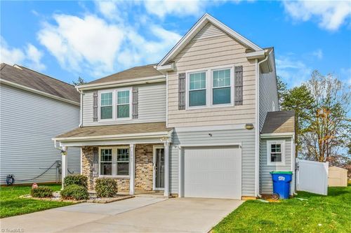 1067 Bitting Hall Cir, Rural Hall, NC, 27045-9948 | Card Image