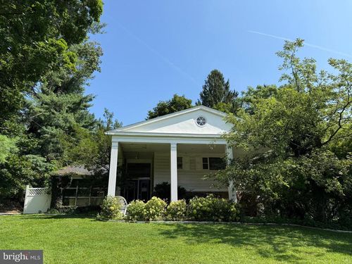 1 Marywatersford Rd, Bala Cynwyd, PA, 19004-2018 | Card Image