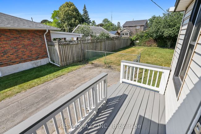 110 Gibbons St, House other with 3 bedrooms, 2 bathrooms and 3 parking in Oshawa ON | Image 37