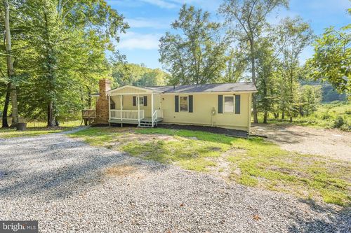 26374 Hill Rd, Ruther Glen, VA, 22546-3545 | Card Image