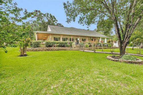 235 Caravella Ct, Livingston, TX, 77351-9133 | Card Image