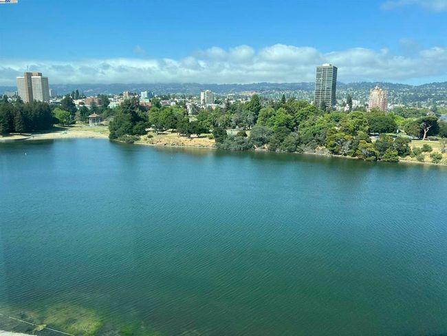 APT-821 - 1 Lakeside Dr, Condo with 2 bedrooms, 2 bathrooms and 2 parking in Oakland CA | Image 28