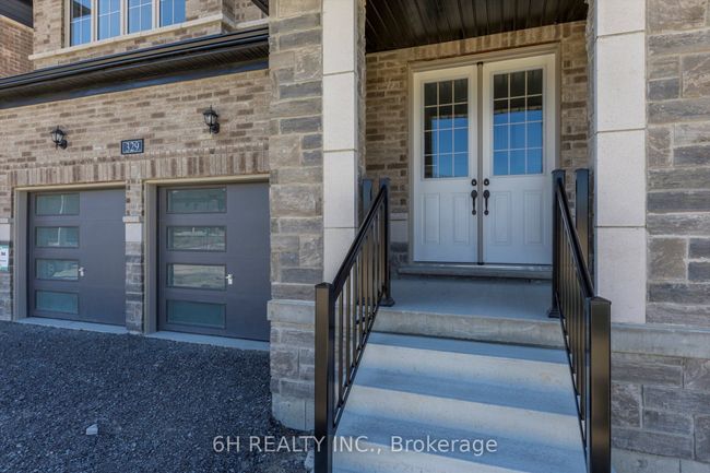 329 O'toole Crescent, House other with 6 bedrooms, 4 bathrooms and 2 parking in Selwyn ON | Image 7