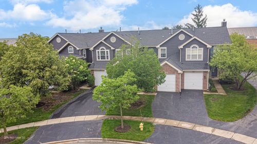2165 Lake Ridge Dr, Glendale Heights, IL, 60139-1630 | Card Image