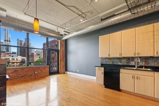 APT-404 - 1601 S Michigan Ave, Home with 1 bedrooms, 1 bathrooms and 1 parking in CHICAGO IL | Image 4