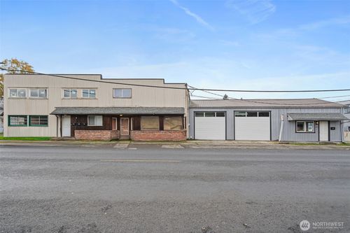 733 Nw State Ave, Chehalis, WA, 98532-1746 | Card Image