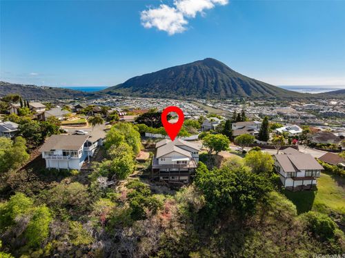 930 Kaahue St, Honolulu, HI, 96825-1341 | Card Image