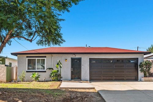 628 Paraiso Ave, Spring Valley, CA, 91977-5019 | Card Image