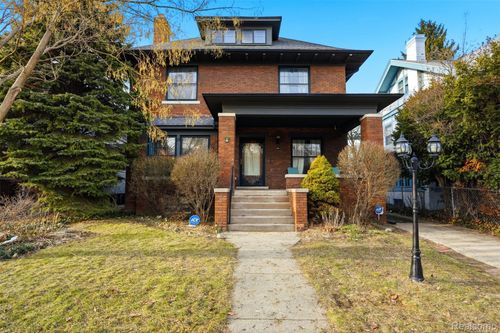 59 Mclean St, Highland Park, MI, 48203-3307 | Card Image