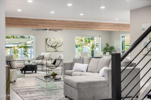 6 E Piping Rock Rd, Phoenix, AZ, 85022-4212 | Card Image