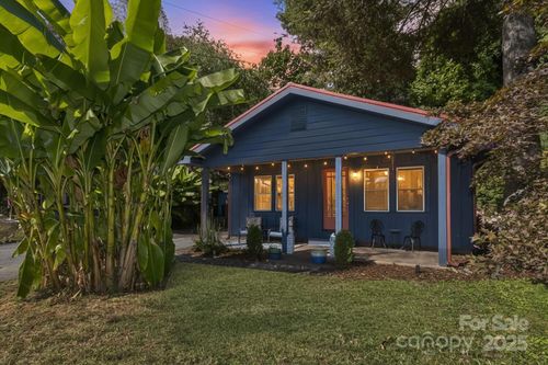 13 Norton Dr, Woodfin, NC, 28804-3011 | Card Image