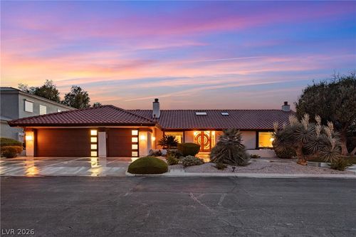 812 Trotter Cir, Las Vegas, NV, 89107-4501 | Card Image