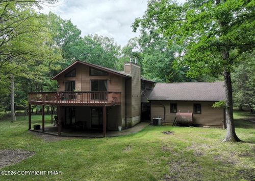 147 Dogwood Dr, Jim Thorpe, PA, 18229-2911 | Card Image