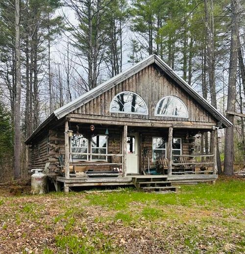 17 Faulkner Hill Rd, Starks, ME, 04911-4800 | Card Image