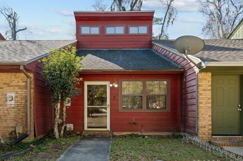 2331 Tina Dr, Tallahassee, FL, 32301-3270 | Card Image