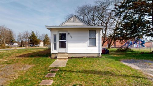 654 Cincinnati Ave, Egg Harbor City, NJ, 08215-2148 | Card Image