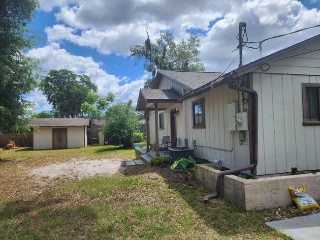 201 N Hart Rd, House other with 4 bedrooms, 2 bathrooms and null parking in Geneva FL | Image 11