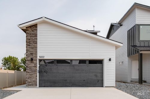 5022 S Amorita Ave, Meridian, ID, 83642-1430 | Card Image