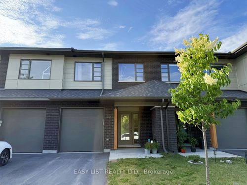 754 Solarium Ave, Manotick, ON, K4M0R7 | Card Image