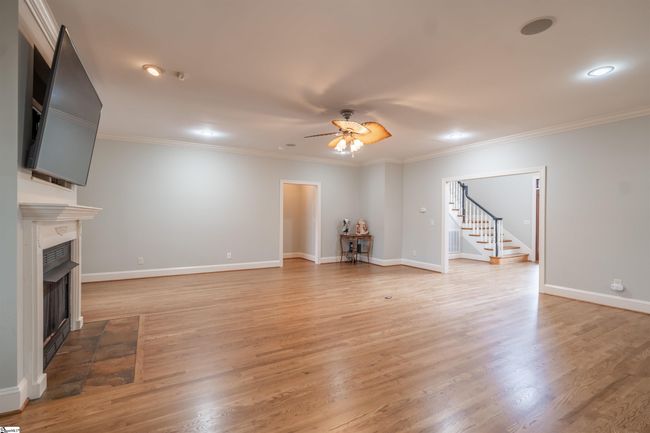 323 Waters Rd, House other with 5 bedrooms, 5 bathrooms and 2 parking in Taylors SC | Image 23