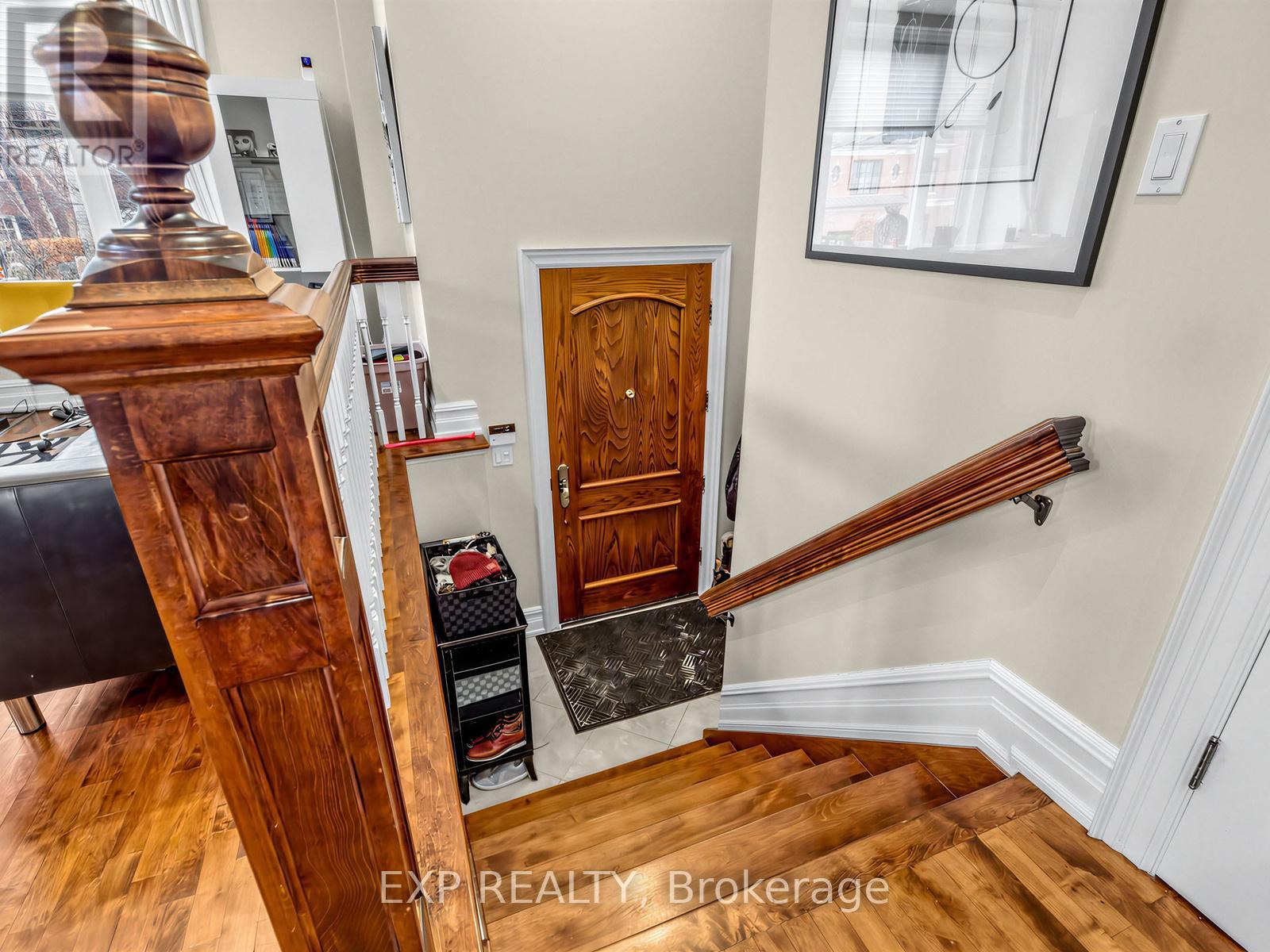 Residential in Toronto (Casa Loma) 3