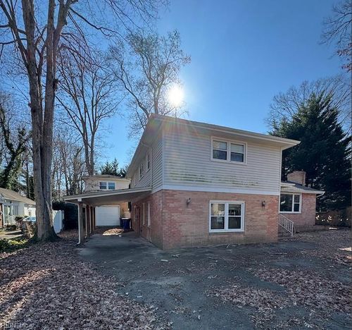 537 Hallmark Drive, Newport News, VA, 23606 | Card Image