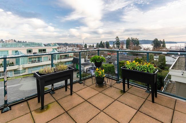 404 - 1765 Marine Drive, Condo with 2 bedrooms, 2 bathrooms and 2 parking in West Vancouver BC | Image 7