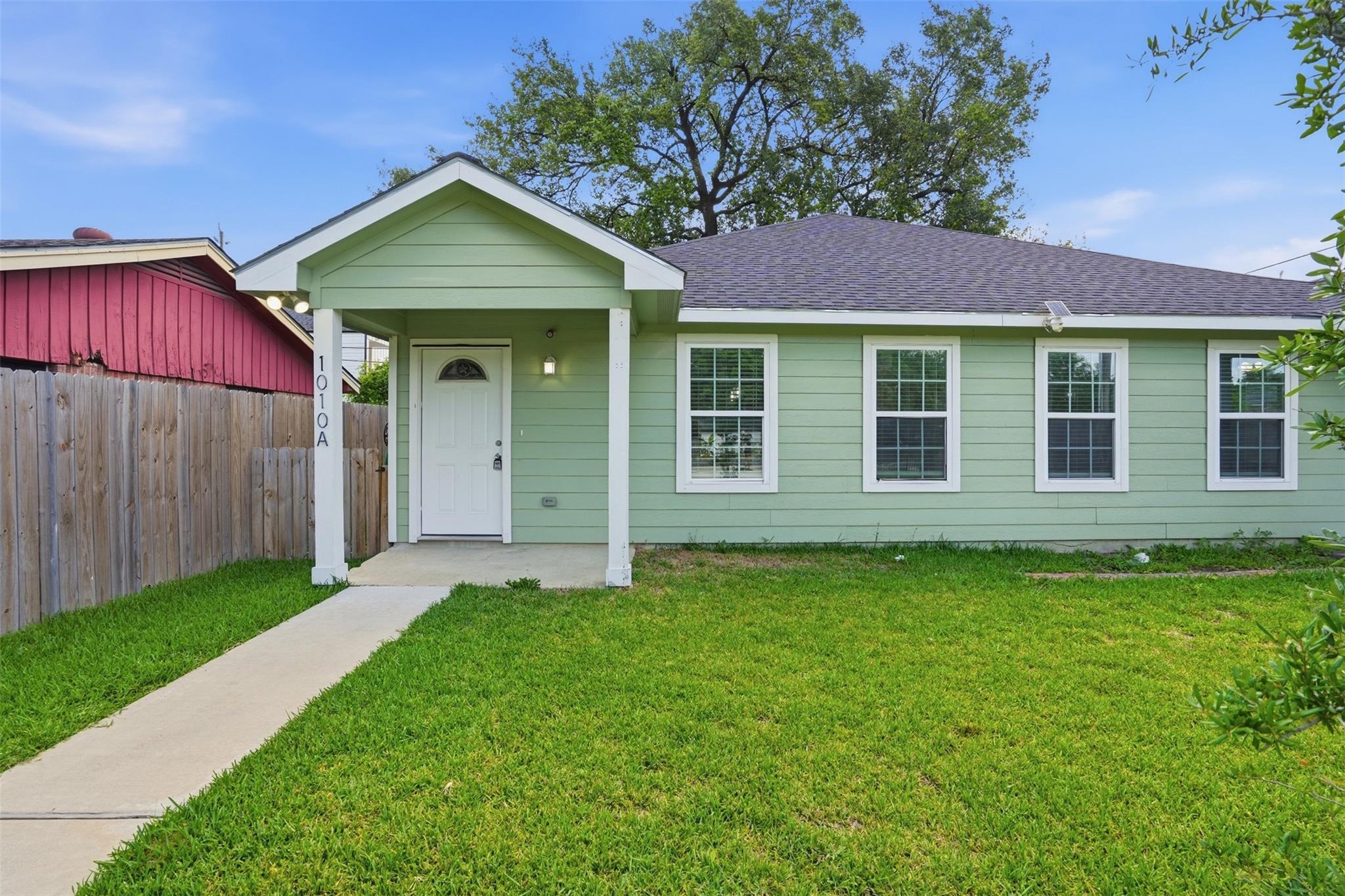 Residential Income in Houston 5