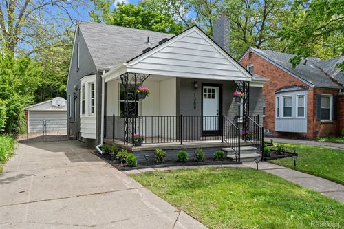 1388 Vernier Rd, Grosse Pointe Woods, MI, 48236-1542 | Card Image