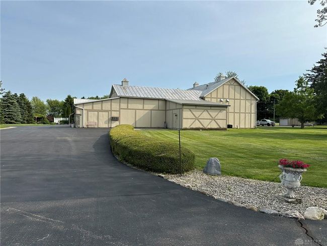 3155 S State Route 48, House other with 4 bedrooms, 3 bathrooms and null parking in Ludlow Falls OH | Image 41