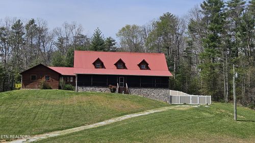 180 Mcjunkin Rd, Tellico Plains, TN, 37385-6042 | Card Image
