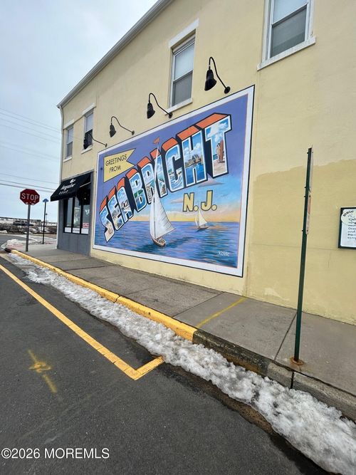 1052 Ocean Ave, Sea Bright, NJ, 07760-2144 | Card Image