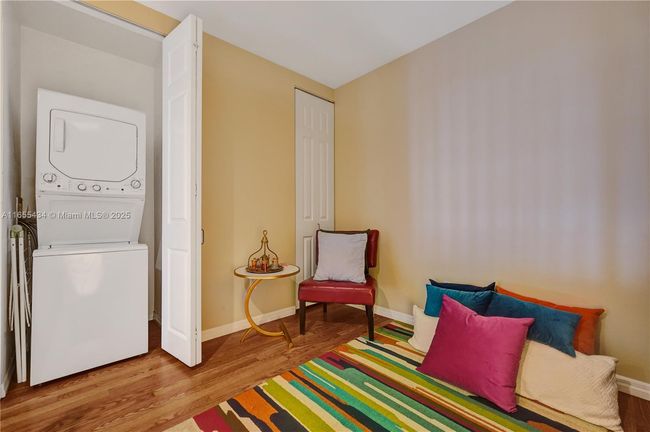 APT-104 - 2601 14 Th Ave, Condo with 2 bedrooms, 3 bathrooms and null parking in Wilton Manors FL | Image 36
