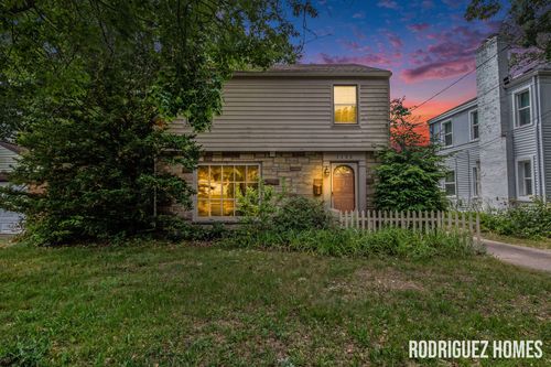 1132 Edna St Se, Grand Rapids, MI, 49507-3707 | Card Image