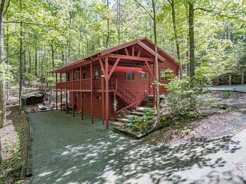 421 Sleepy Hollow Dr, Murphy, NC, 28906-1784 | Card Image