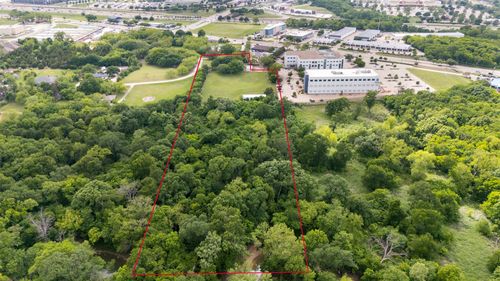 2121 E E Pecan Lane, Plano, TX, 75074 | Card Image