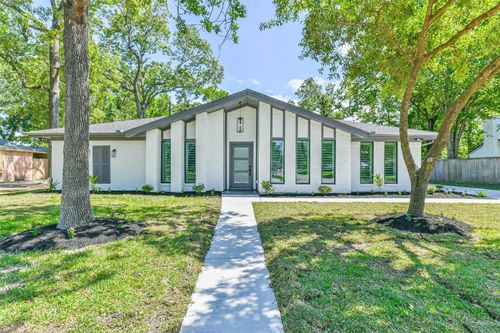 4102 Honey Oaks Dr, Seabrook, TX, 77586-4007 | Card Image
