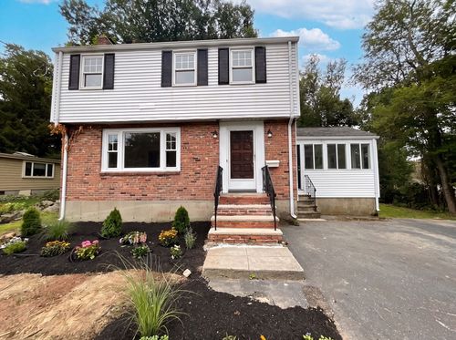 48 Woodlawn St, Randolph, MA, 02368-4718 | Card Image